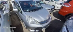 Honda Fit Shuttle. GP2, LDA ����
