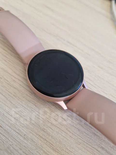 Samsung Galaxy Watch Active2. NFC, IP68 ����