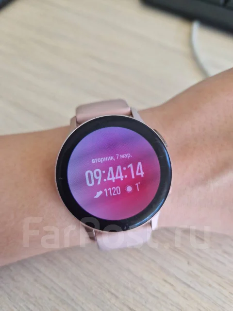 Samsung Galaxy Watch Active2. NFC, IP68 ����
