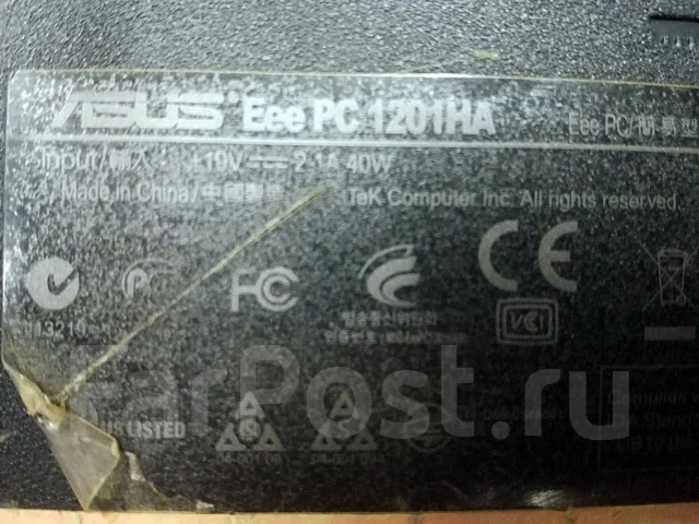 Asus Eee PC 1201HA. 12.1", ��� 2048 ��, ���� 250���, WiFi: 1, Bluetooth: 1 ����