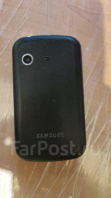 Samsung E2222. �/�, �� 8 ��, ������ ����