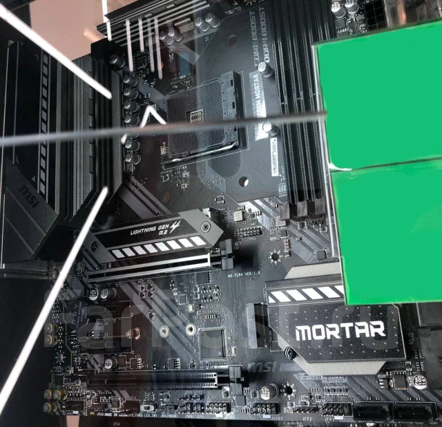 AMD B550 ����