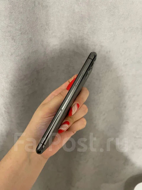 Apple iPhone 11 Pro. �/�, 64 ��, �����, 4G LTE, NFC ����