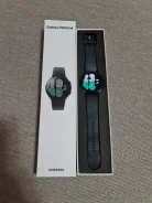Samsung Galaxy Watch4. GPS, NFC, IP67, IP68 ����