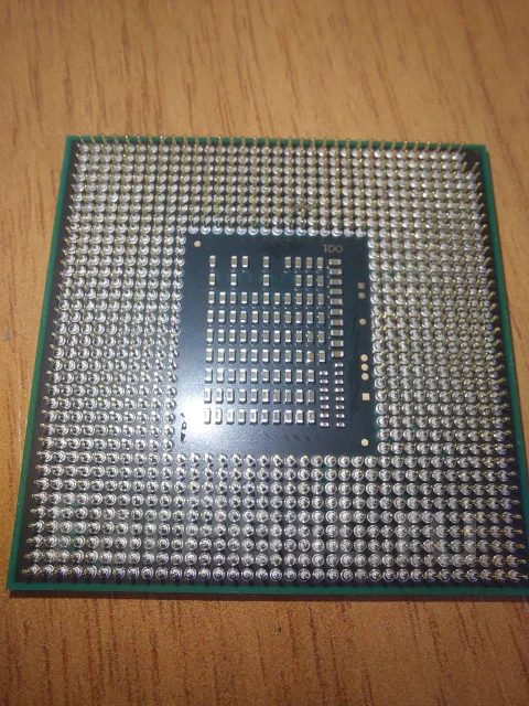 Intel Celeron B820 ����