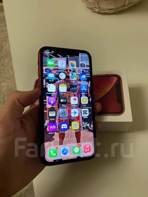 Apple iPhone Xr. �/�, 128 ��, ������� ����