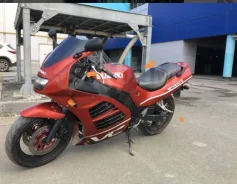 Suzuki RF 400R. 400����. ��., ��������, ���, � �������� ����