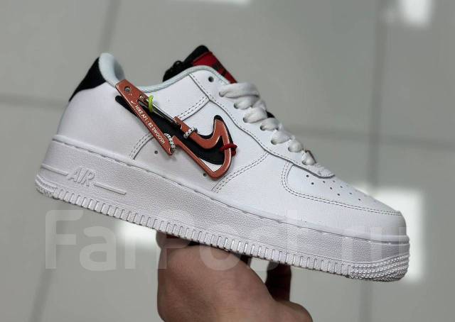 Nike air cheap force one swoosh