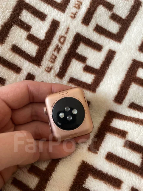 Apple Watch Series 3 ����