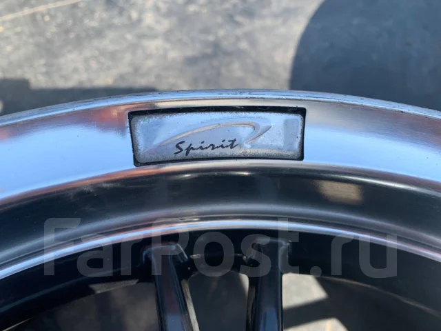 Spirit Racing. 7.0x17", 4x100, ET42 ����