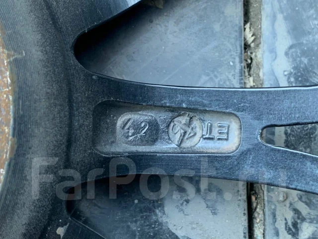 Spirit Racing. 7.0x17", 4x100, ET42 ����