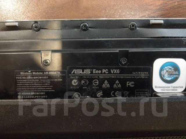 Asus Eee PC VX6 Lamborghini. 11", 1,9����, ��� 4 ��, WiFi: 1, Bluetooth: 1 ����