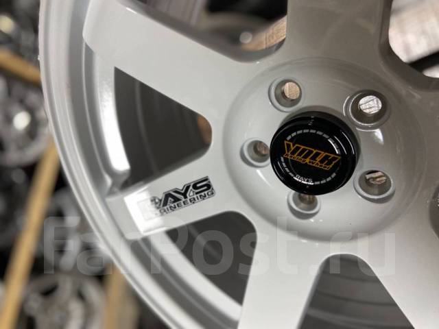 Спортивные литые диски Rays R17, 5*100, 8J, ET35, 17", 1 шт, 5x100, 73 ...
