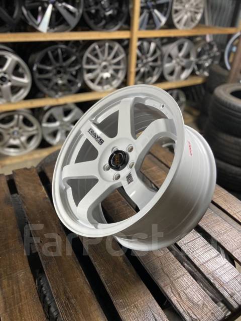 Спортивные литые диски Rays R17, 5*100, 8J, ET35, 17", 1 шт, 5x100, 73 ...