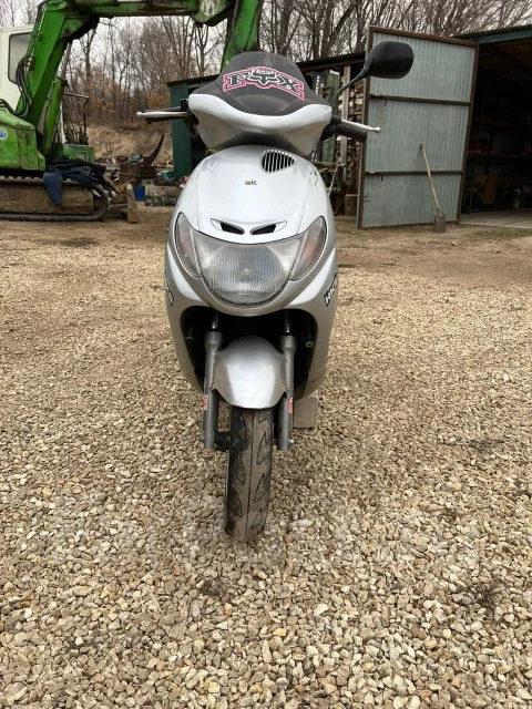 Suzuki address v110