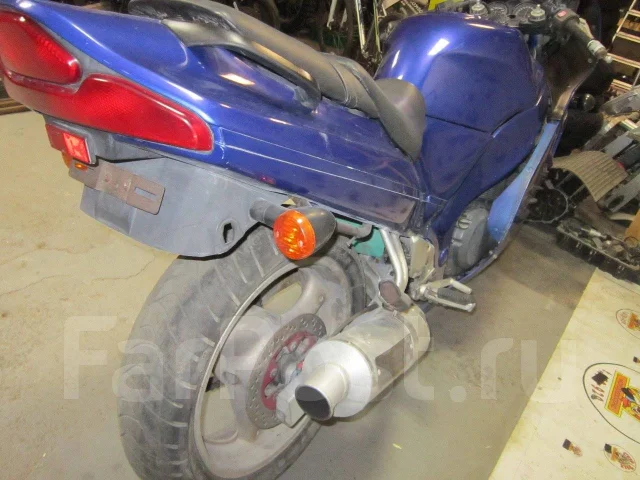 Suzuki RF 400R ����