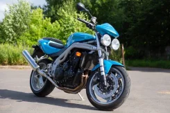 Triumph Speed Triple. 1 050����. ��., ��������, ���, � �������� ����