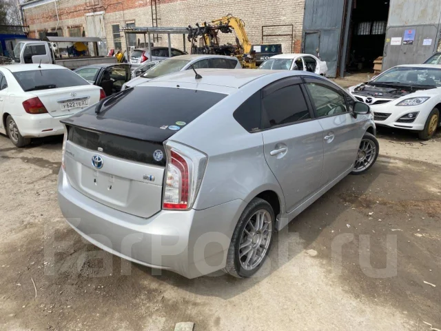 Toyota Prius. ZVW30, 2ZRFXE ����