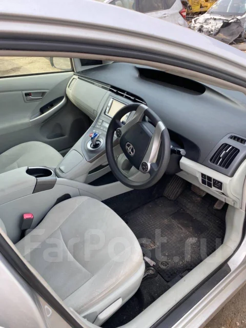 Toyota Prius. ZVW30, 2ZRFXE ����