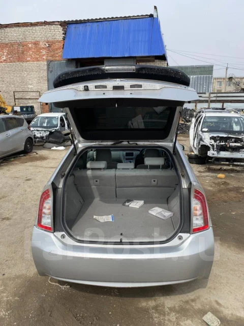 Toyota Prius. ZVW30, 2ZRFXE ����