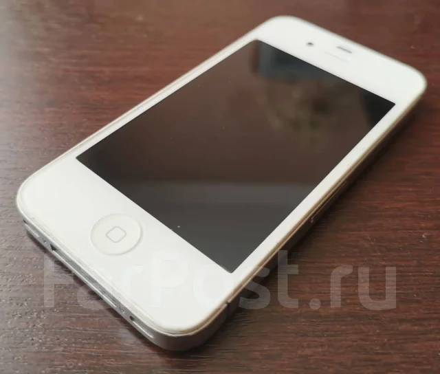 Apple iPhone 4s. �/�, 16 ��, �����, 3G, 4G LTE ����
