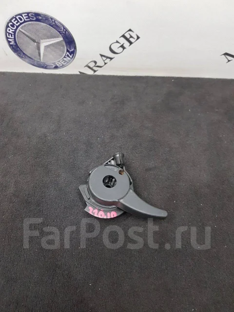 Как открыть капот мерседес w220