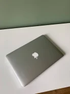 Apple MacBook 13 ����