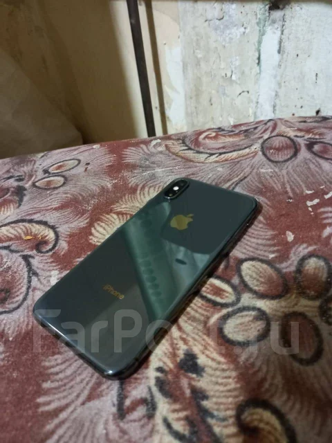 Apple iPhone Xs. �/�, 64 ��, �����, 4G LTE, NFC ����