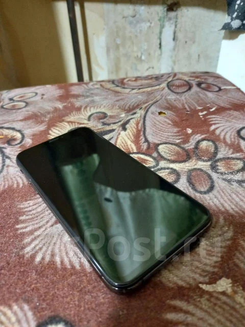 Apple iPhone Xs. �/�, 64 ��, �����, 4G LTE, NFC ����
