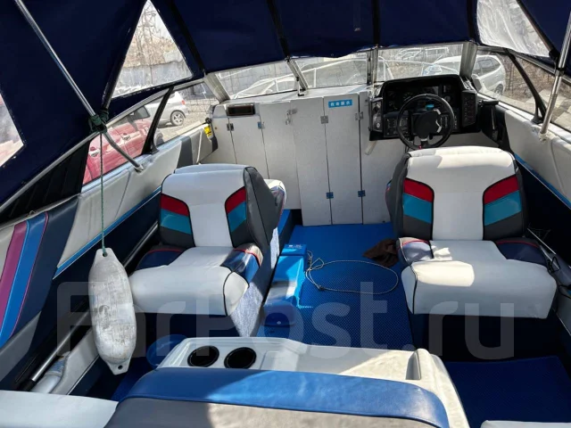 Bayliner. 1997 ���, ����� 6��., ��������� ������������, 150��.�., ������ ����