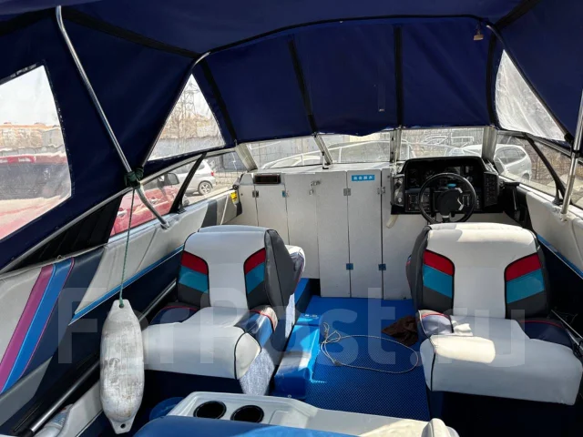 Bayliner. 1997 ���, ����� 6��., ��������� ������������, 150��.�., ������ ����