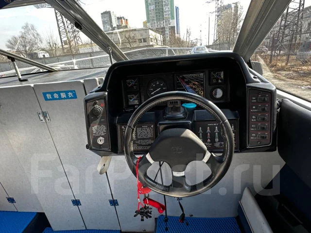 Bayliner. 1997 ���, ����� 6��., ��������� ������������, 150��.�., ������ ����