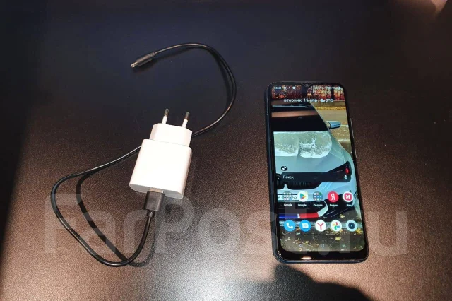 Realme C21Y. �/�, 32 ��, �����, 3G, 4G LTE, Dual-SIM, ����������, NFC ����