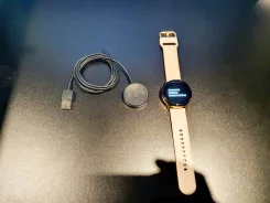 Samsung Galaxy Watch Active2. GPS, NFC, IP67, IP68 ����