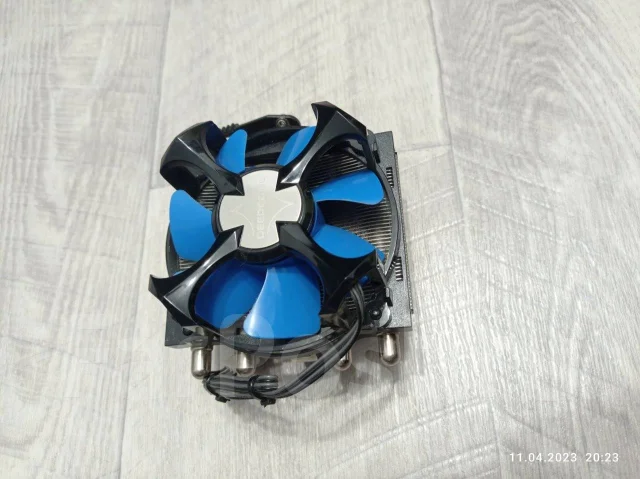 AMD FX-4350 ����