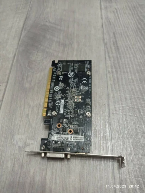 GeForce GT 730 ����