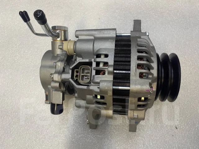 ��������� Mitsubishi L200 [�0038378] MD320354 ����