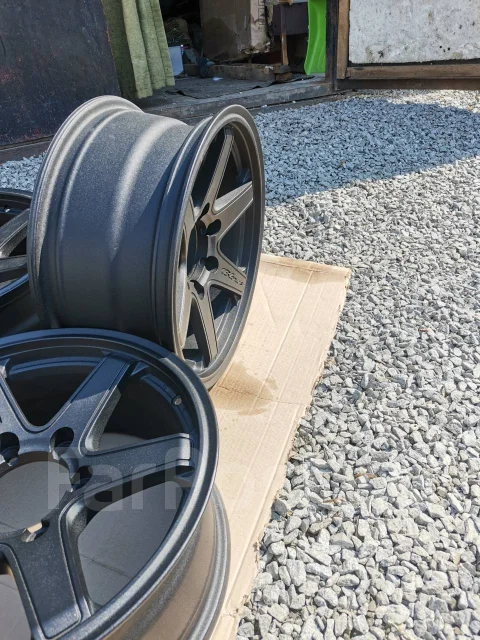 Blows. 7.5x17", 6x139.7, ET26 ����