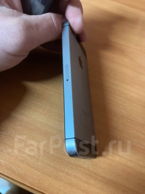 Apple iPhone SE. �/�, 16 ��, �����������, 4G LTE ����