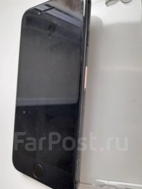 Apple iPhone 7. �/�, 32 ��, ������, 4G LTE, NFC ����