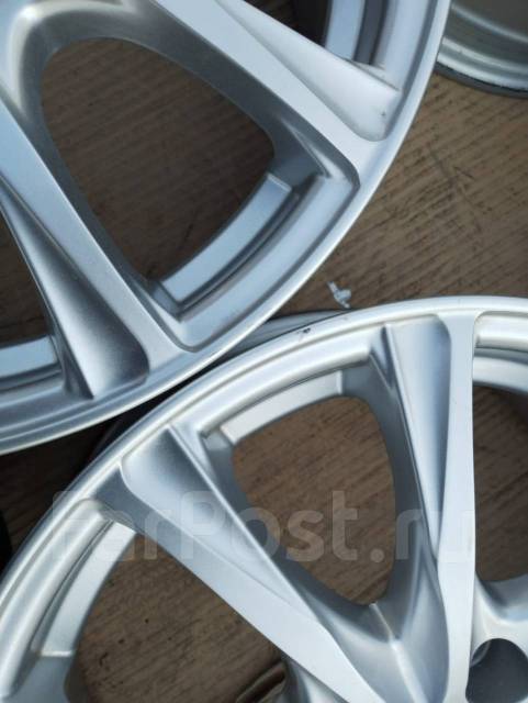 Nexta. 6.5x16", 5x114.3, ET47,  73,0.     