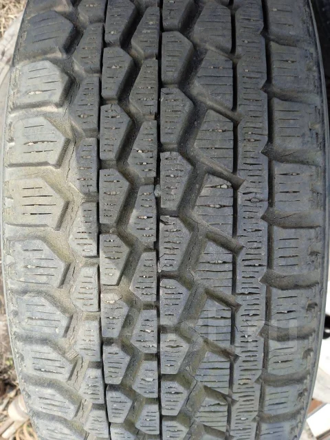 Toyo Observe X-9. �����������, �/�, ����� 5 % ����