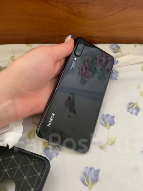 Honor 20 lite. �/�, 128 ��, ������ ����