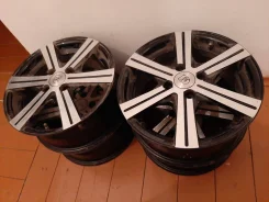 Akito. x15" ����