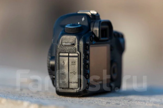 Canon EOS 5D Mark II. 20 � ����� ��, ���: ��� ���� ����