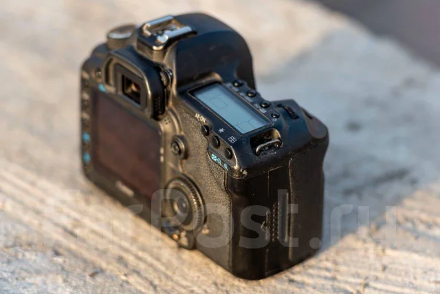 Canon EOS 5D Mark II. 20 � ����� ��, ���: ��� ���� ����