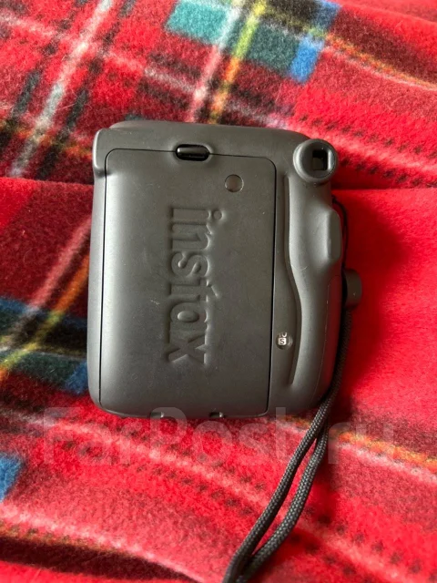Fujifilm Instax Mini 11 ����