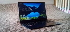 Acer Aspire 3. 15.6", 2,3����, ��� 4 ��, ���� 1 000���, WiFi, Bluetooth, ����������� �� 6��. ����