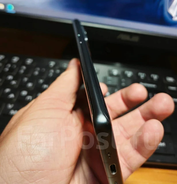 Xiaomi 12. �/�, 256 ��, �����, 3G, 4G LTE, 5G, Dual-SIM, NFC ����
