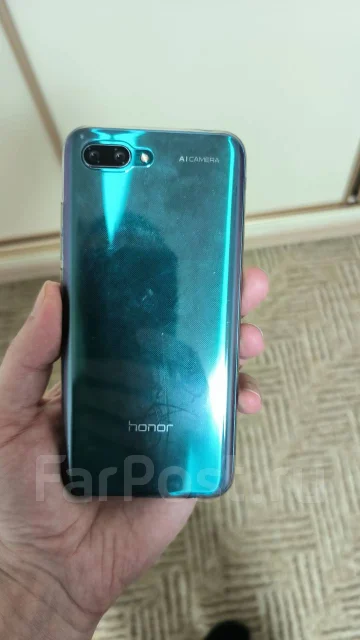 Honor 10. �/�, 128 ��, ���������, 3G, 4G LTE, 5G, Dual-SIM, NFC ����